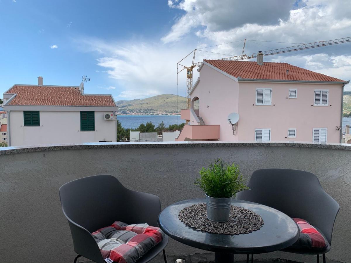 Apartments Luce Trogir Extérieur photo