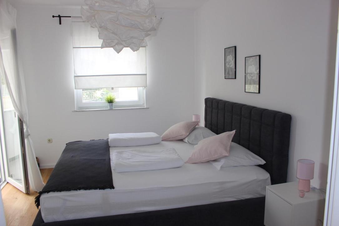 Apartments Luce Trogir Extérieur photo